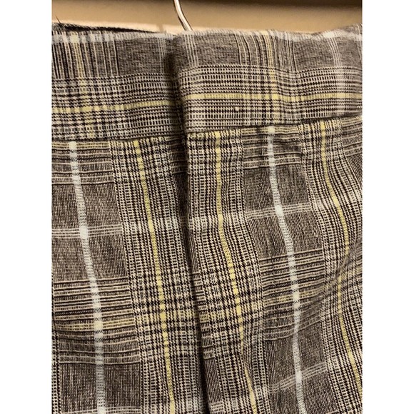 Cato Women’s Size 16 Plus Gray Grey Plaid Curvy Wide Leg Stretch RN 37080 Flat - Picture 4 of 9